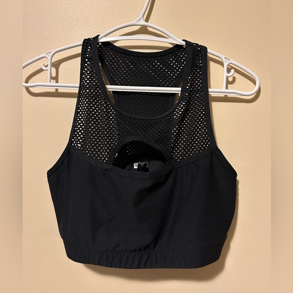 Mesh detail racer back sports bra
